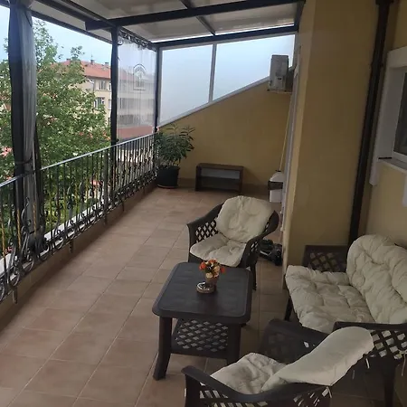 Ivano Guest house 2*
