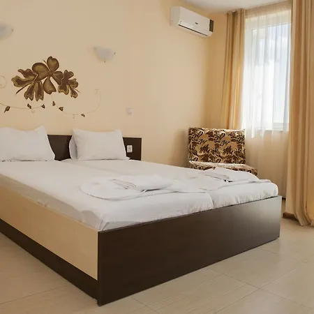 Guest house Ivano 2*
