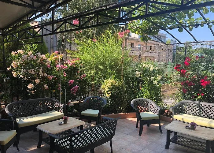 Ivano Πανσιόν 2*