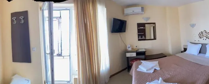 Ivano Πανσιόν